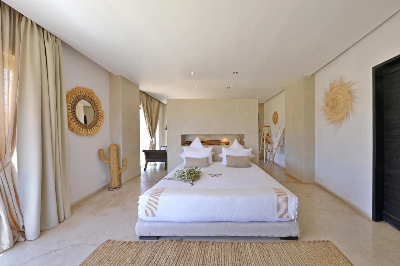 Hotel Dar Noujoum Ait Bou Zguia Exteriér fotografie